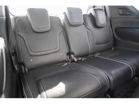 New 2026 INFINITI QX80 Autograph w/ Premium Cargo Package image 17