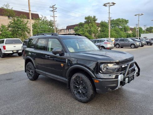 New 2025 Ford Bronco Sport Badlands w/ Sasquatch Badlands Package AWD/4WD image 1