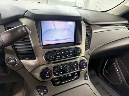 Used 2018 GMC Yukon XL Denali AWD/4WD image 22