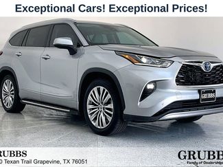 Used 2023 Toyota Highlander Platinum video 1