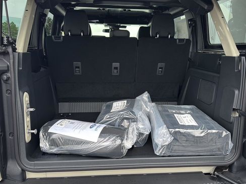 New 2025 Ford Bronco Badlands image 41