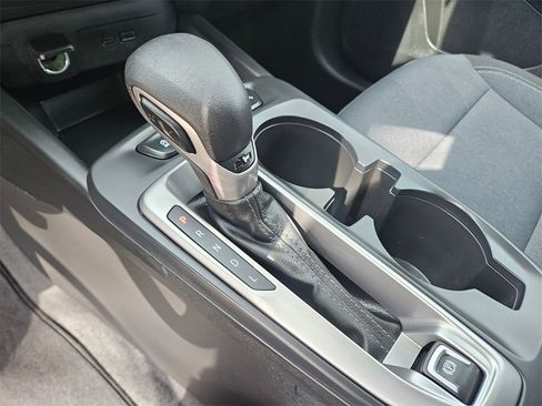 Used 2025 Chevrolet Trax LS image 26