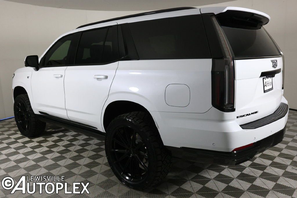 Used 2026 Cadillac Escalade Sport w/ LPO, ONYX Package AWD/4WD image 7