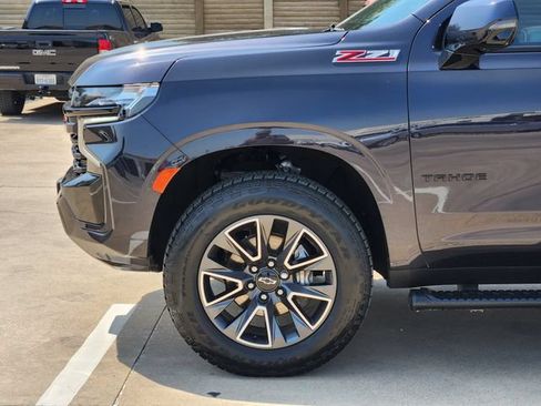 Used 2024 Chevrolet Tahoe Z71 w/ Luxury Package AWD/4WD image 15
