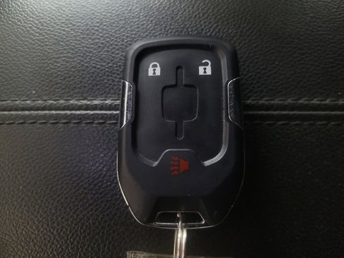 Used 2019 GMC Terrain SLT w/ Preferred Package FWD image 32