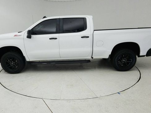 Certified 2021 Chevrolet Silverado 1500 LT Trail Boss w/ Convenience Package II AWD/4WD image 4