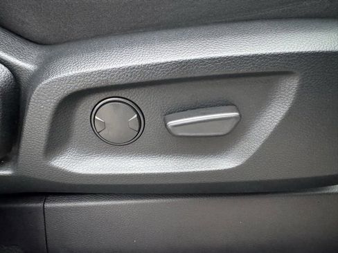 Used 2019 Ford Ranger Lariat w/ Equipment Group 501A Mid image 34