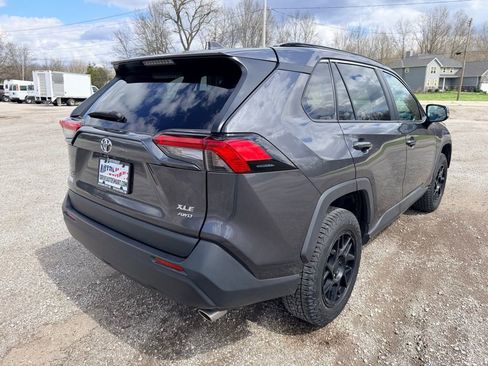 Used 2025 Toyota RAV4 XLE image 7