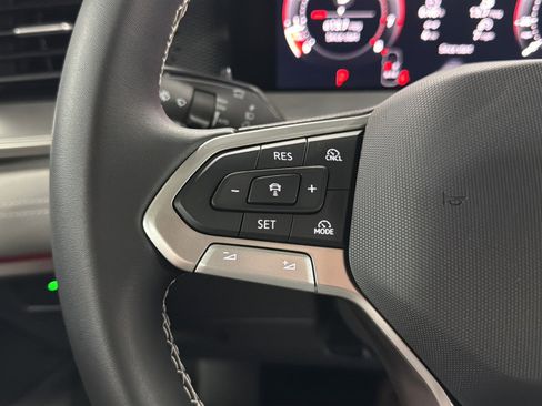 New 2026 Volkswagen Tiguan SE AWD/4WD image 22