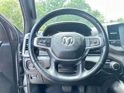 Used 2020 RAM 1500 Big Horn RWD image 18