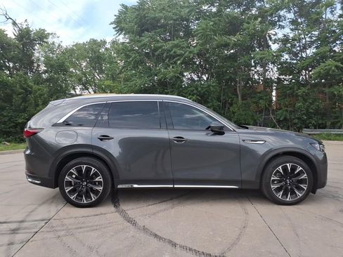 Used 2024 MAZDA CX-90 Plug-In Hybrid w/ Premium Pkg AWD/4WD image 2