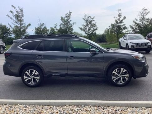 Used 2021 Subaru Outback Limited XT AWD/4WD image 4