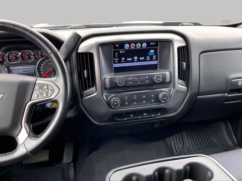 Used 2019 Chevrolet Silverado 1500 LT RWD image 7
