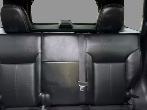 Used 2012 Jeep Liberty Limited Jet w/ Comfort/Convenience Group AWD/4WD image 17