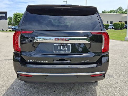 Used 2024 GMC Yukon SLT w/ SLT Premium Package AWD/4WD image 23