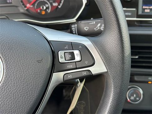 Used 2021 Volkswagen Jetta S image 15