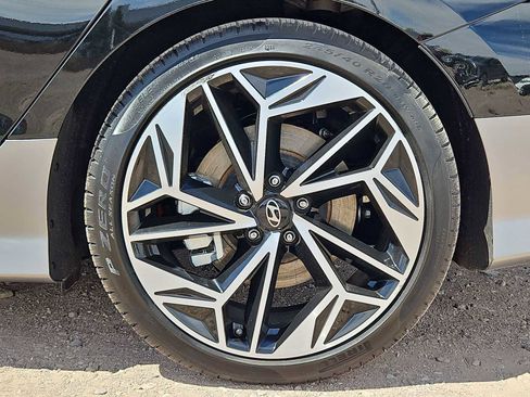 Used 2024 Hyundai Ioniq 6 Limited RWD image 13