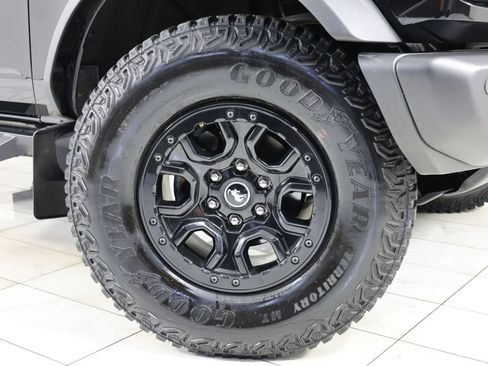 Used 2023 Ford Bronco Wildtrak AWD/4WD image 13