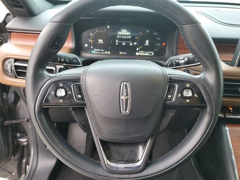 Certified 2023 Lincoln Aviator Reserve w/ Equipment Group 201A image 22