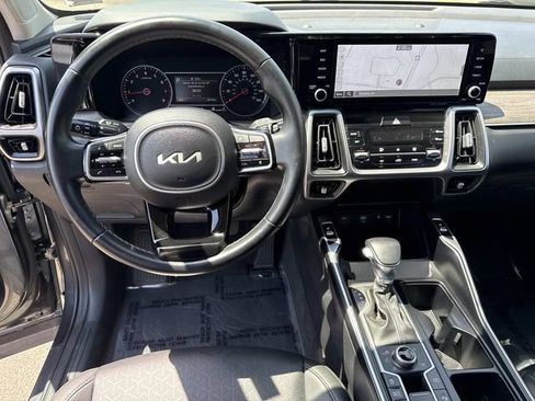Used 2023 Kia Sorento X-Line EX AWD/4WD image 18