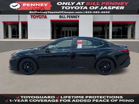 New 2026 Toyota Camry SE FWD image 2