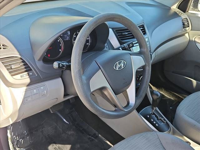 Used 2017 Hyundai Accent SE FWD image 10