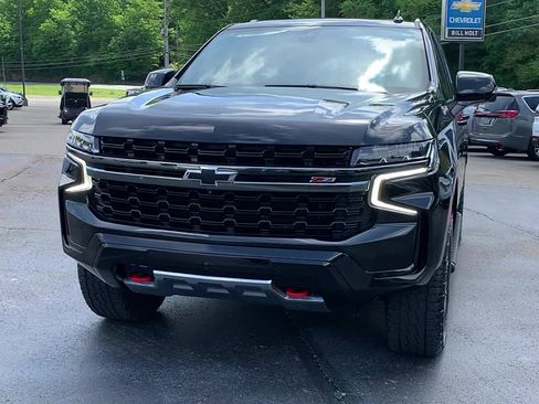 Used 2022 Chevrolet Tahoe Z71 w/ Luxury Package AWD/4WD image 9