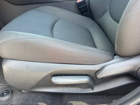 Used 2024 Toyota RAV4 LE AWD/4WD image 15