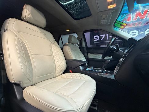 Used 2016 Ford Explorer Platinum image 5