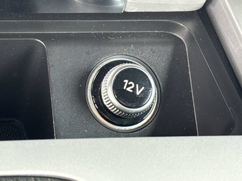 Used 2018 Audi Q7 2.0T Premium Plus AWD/4WD image 31