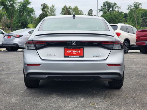 Used 2024 Honda Accord Sport image 6