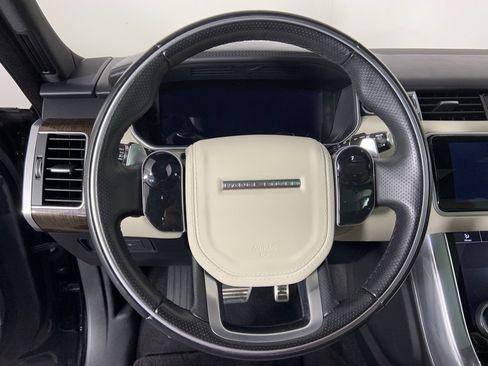 Used 2019 Land Rover Range Rover Sport HSE Dynamic image 9