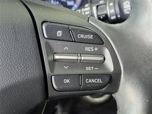 Used 2019 Hyundai Kona Limited image 24