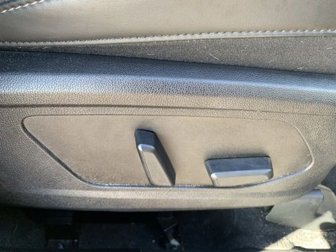 Used 2024 Kia Sorento X-Line EX image 36