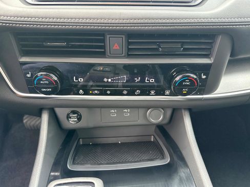 New 2026 Nissan Rogue SV w/ Cold Weather Package AWD/4WD image 35