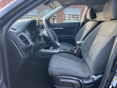 Certified 2023 Kia Seltos LX image 11