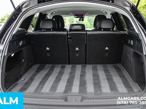 Used 2023 Mercedes-Benz GLC 300 image 21
