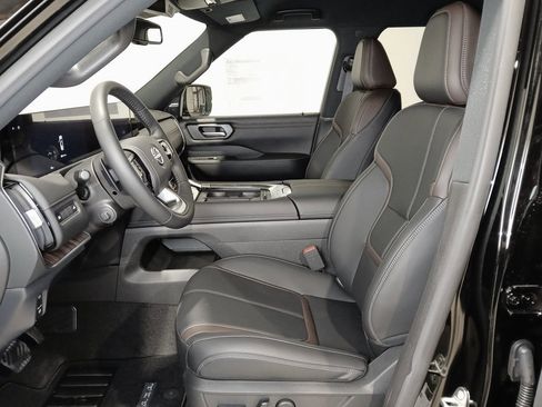 New 2026 Nissan Armada SL image 10