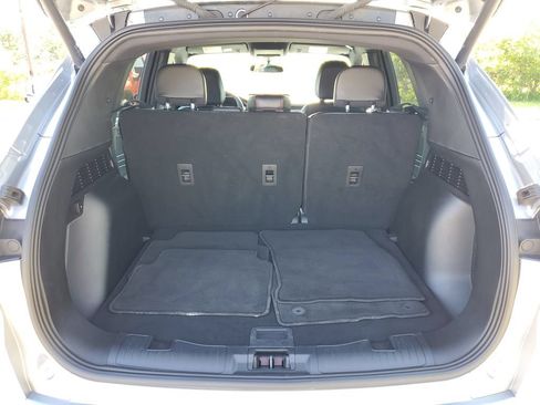 Used 2024 Ford Escape ST-Line w/ Tech Pack #1 AWD/4WD image 9