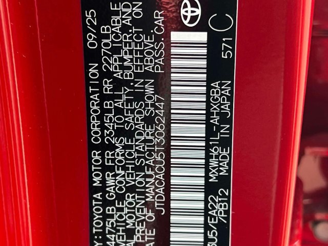 Used 2026 Toyota Prius Plug-In Hybrid FWD image 39
