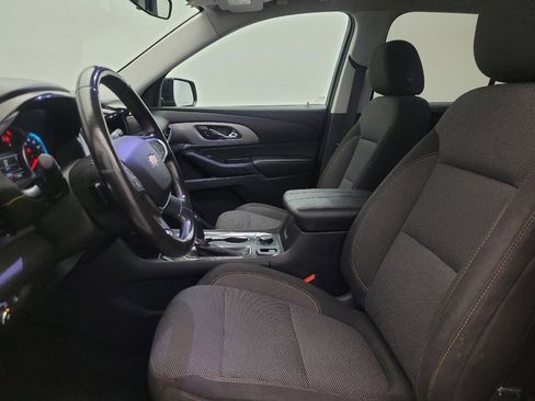 Used 2018 Chevrolet Traverse LT AWD/4WD image 17