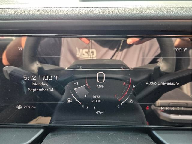 New 2027 GMC Terrain Elevation w/ Elevation Premium Package FWD image 32