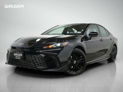 Used 2025 Toyota Camry SE