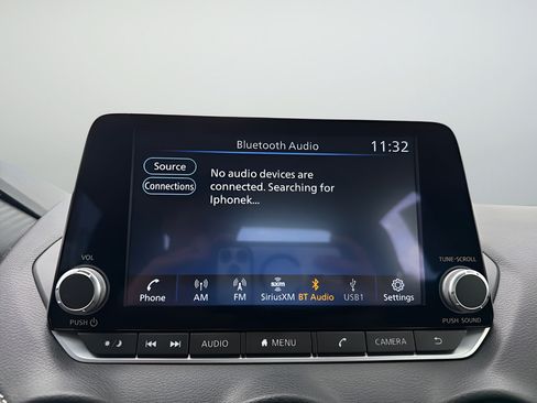 Certified 2025 Nissan Sentra SV FWD image 37
