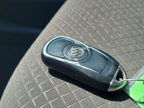 Used 2018 Buick Encore Preferred FWD image 30