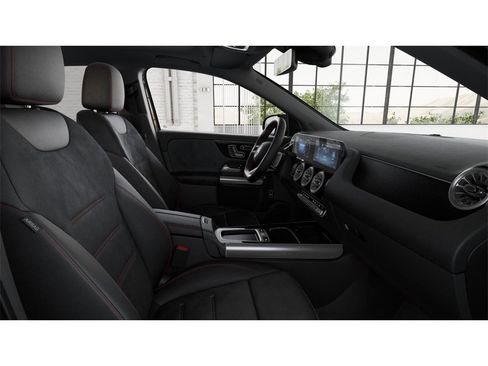 New 2026 Mercedes-Benz GLA 250 4MATIC image 4