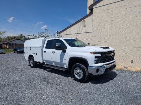 Used 2024 Chevrolet Silverado 2500 W/T w/ WT Convenience Package AWD/4WD image 20