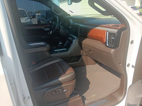 Used 2022 GMC Sierra 1500 Denali AWD/4WD image 20