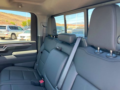 New 2026 Chevrolet Silverado 2500 LTZ w/ LTZ Plus Package AWD/4WD image 21