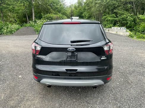 Used 2017 Ford Escape SE AWD/4WD image 6